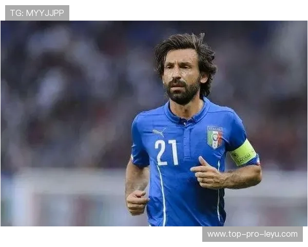 皮尔洛与哈维：组织核心的球权分配从后置转向前置