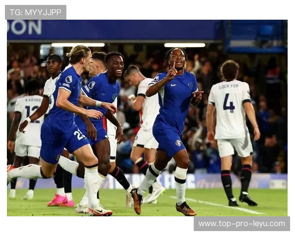 切尔西砸重金引援却战绩波动，阵容磨合与战术体系问题逐步显现