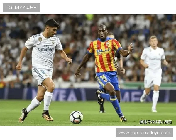 瓦伦西亚重返欧战进程面临考验：赛季表现与竞争格局带来压力变化